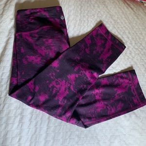 Lululemon space died capri leggings